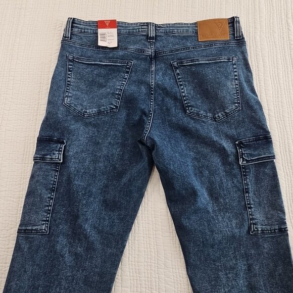 Guess Jeans Mateo Cargo Jeans Men's 36x32 Medium Wash Relaxed Fit Stretch NEW - Picture 12 of 16